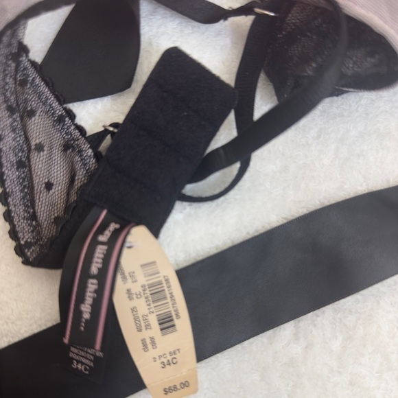 NWT Chic Black Lace Chemise with Pink Bow - Picture 8 of 8